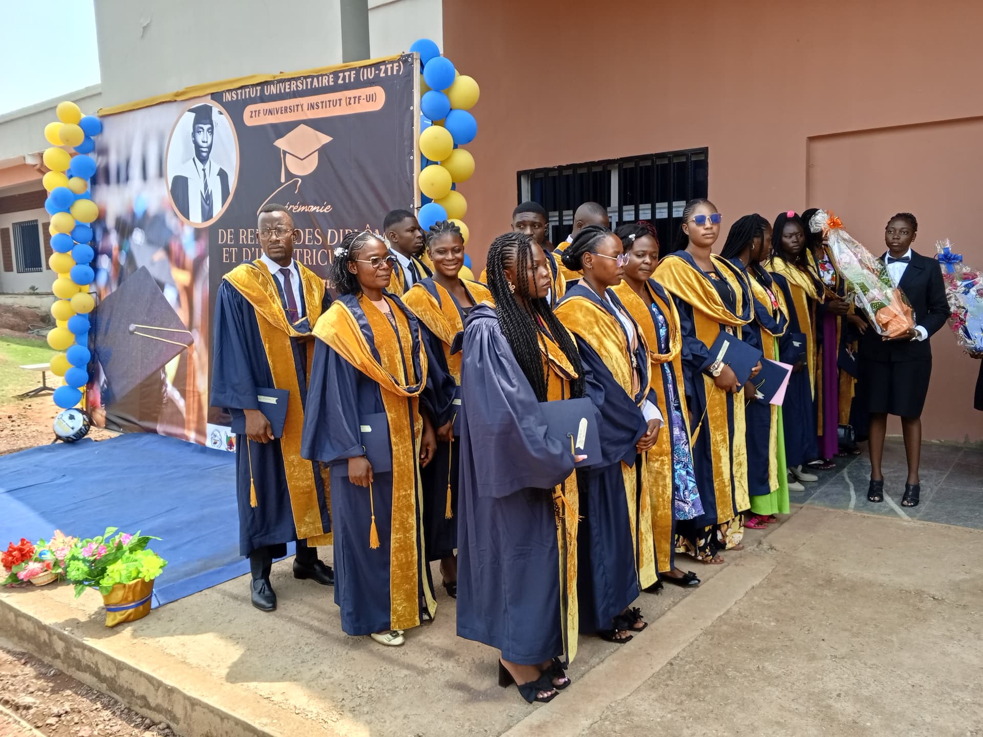 Cérémonie de remise des diplômes IU-ZTF à Bertoua